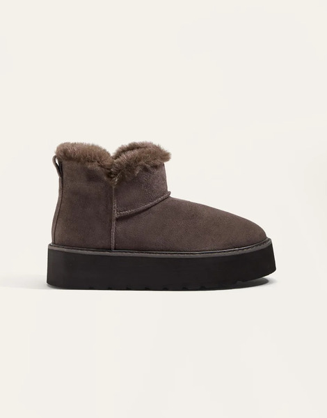  Oysho Leather Platform Boots In Brown 