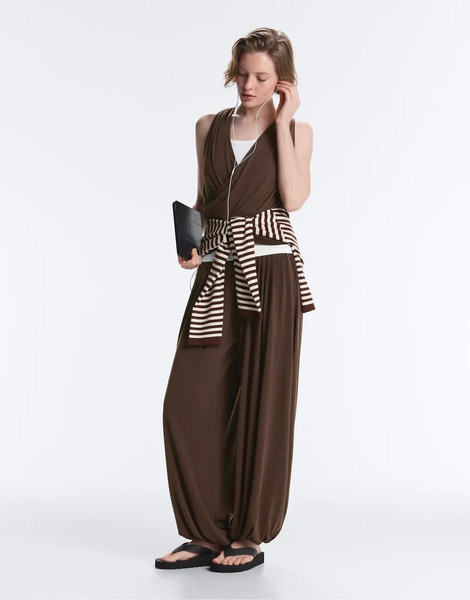  Oysho Modal Blend Soft Touch Joggers In Dark Brown 