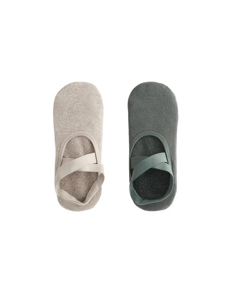  Oysho 2 Pairs Of Cotton Blend Yoga And Pilates Socks With Crossover Straps And Padding In Dark Green 