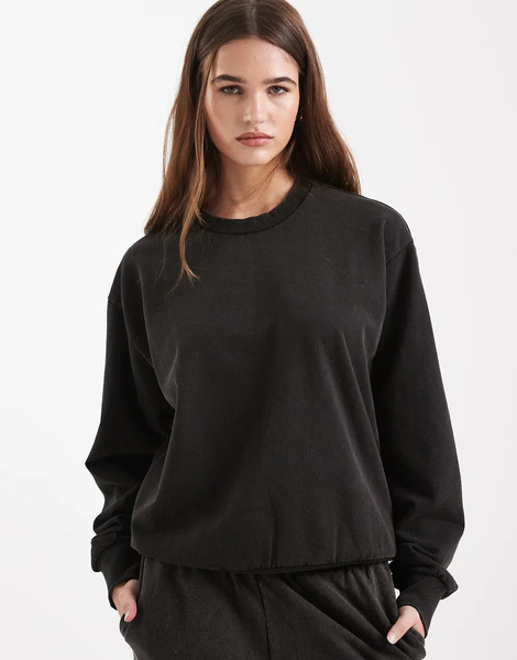 Pieces Oversized Sweatshirt Co Ord In Washed Black 