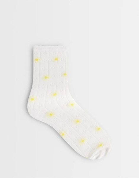  Pieces Pointelle Socks With Daisy Print In White 