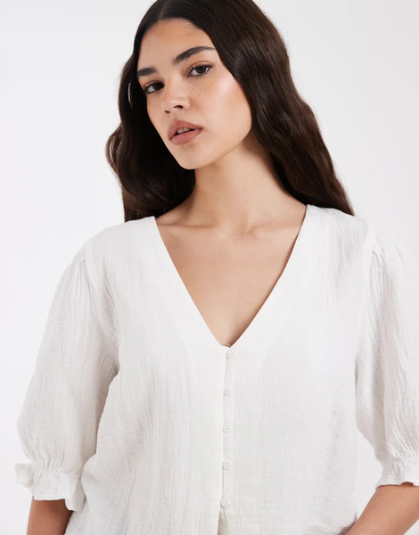  Pieces Puff Sleeve Button Front Woven Blouse In White 