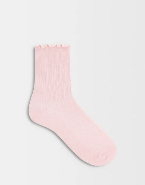  Pieces Ribbed Frill Socks In Pale Pink 