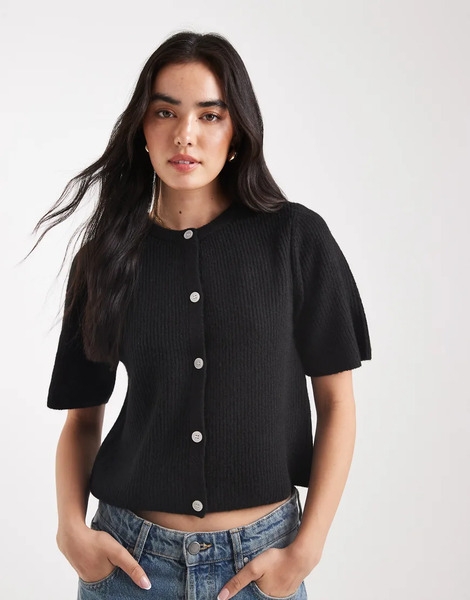  Pieces Short Sleeve Boxy Cardigan In Black 