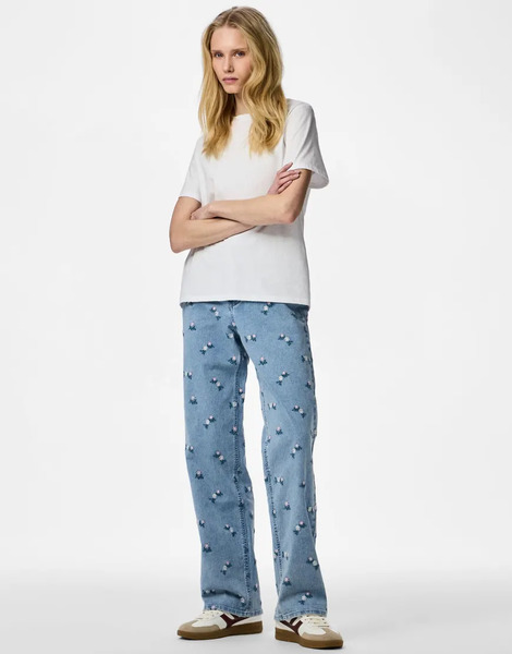 Pieces Straight Fit Jeans In Light Blue Denim 