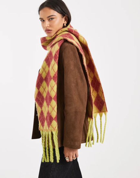  Pieces Super Soft Argyle Check Scarf In Red And Green Multi 
