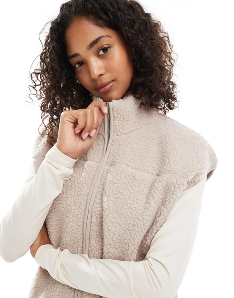  Pieces Teddy Zip Front Vest In Silver Grey 