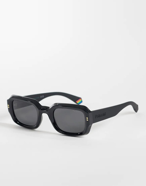  Polaroid Sunglasses Rectangular Sunglasses With Grey Polarized Lenses In Black 