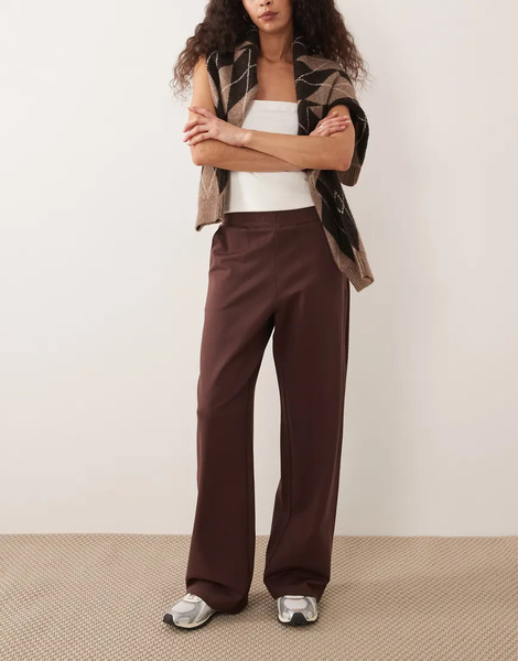 Pretty Lavish Structured Jersey Trouser Co Ord In Brown 