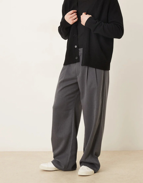  Prohibited Double Pleated Trousers In Grey 