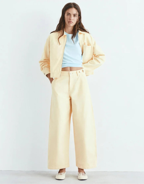  Pull & Bear Adjustable Balloon Jeans In Yellow 