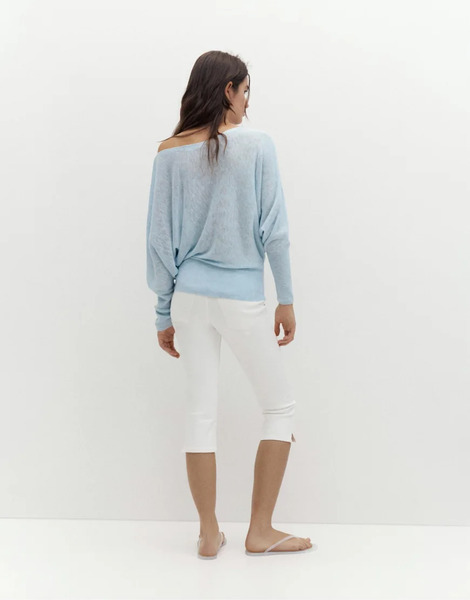  Pull & Bear Asymmetric Fine Knit Jumper In Pale Blue 