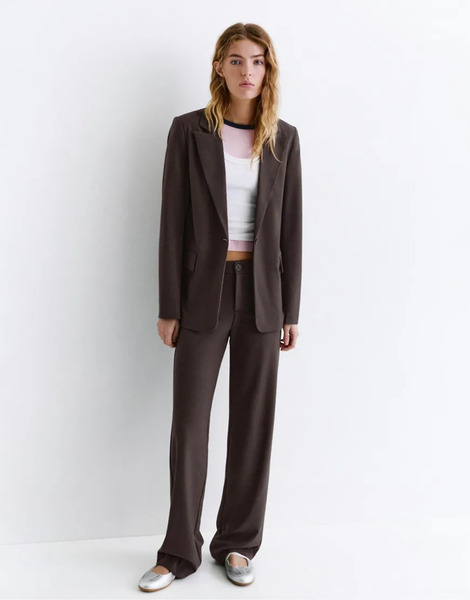  Pull & Bear Basic Blazer In Brown 