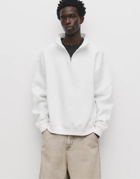  Pull & Bear Basic Quarter Zip Sweatshirt In Off White 