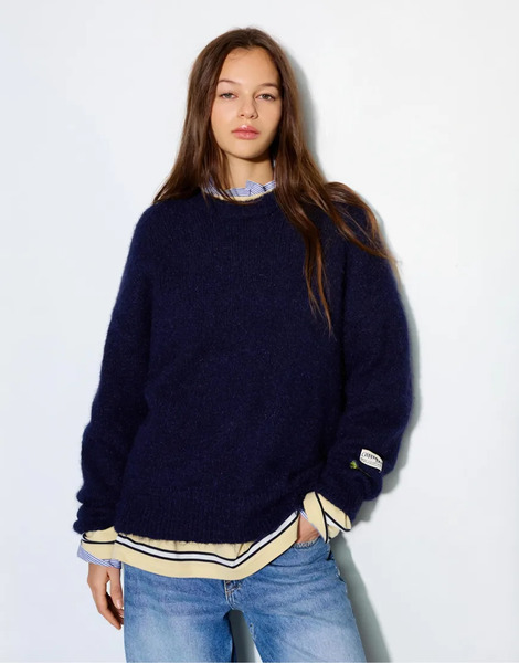  Pull & Bear Basic Round Neck Jumper In Navy 