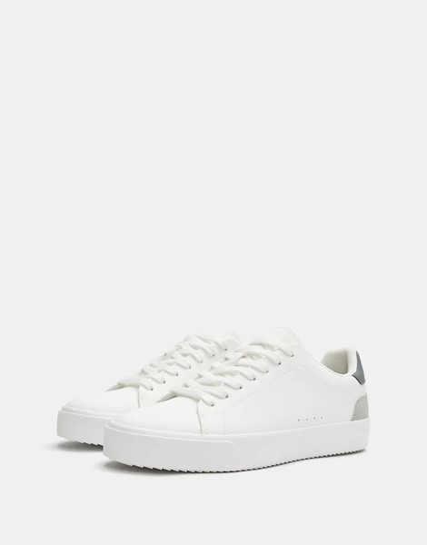  Pull & Bear Basic Trainers With Detail In White 