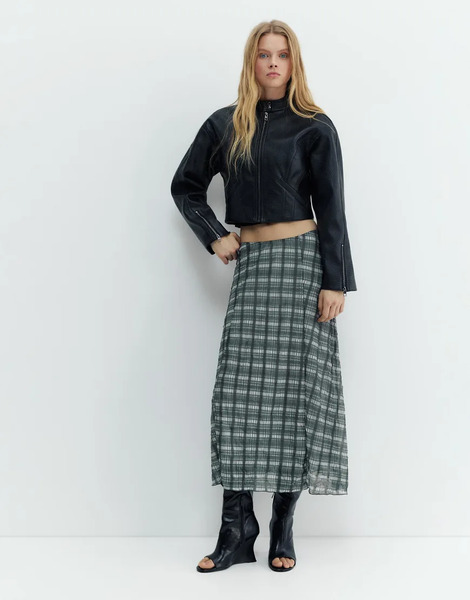  Pull & Bear Check Midi Skirt In Grey 