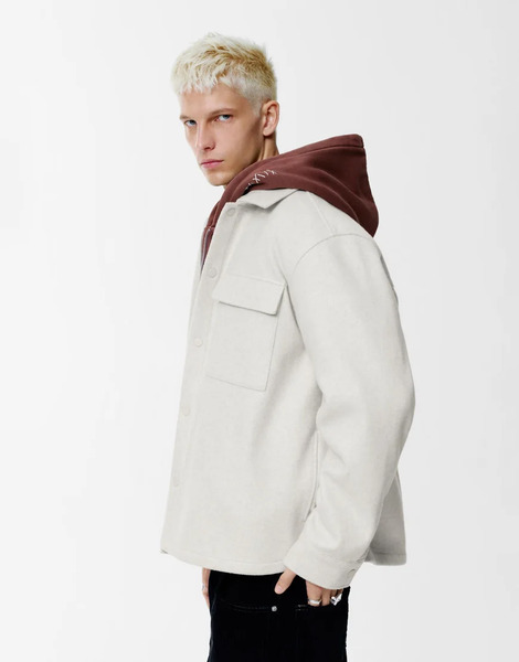  Pull & Bear Cloth Overshirt With Pockets In Off White 