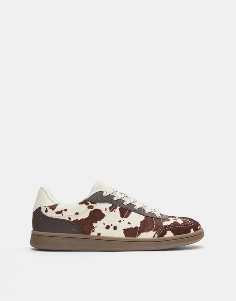  Pull & Bear Cow Print Leather Trainers In Contrast Multi 