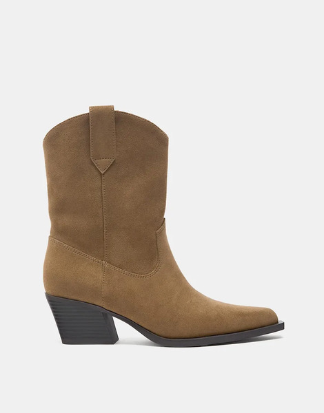  Pull & Bear Cowboy Ankle Boots In Brown Multi 