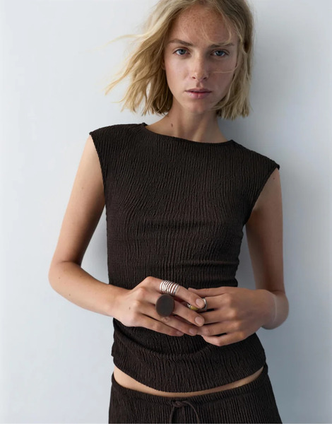  Pull & Bear Crepe Top In Brown 