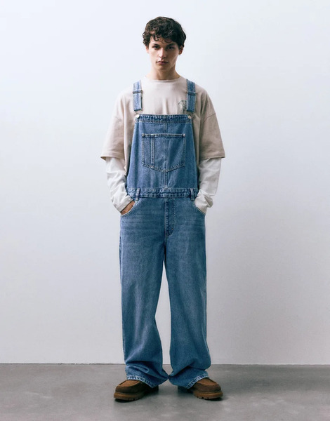  Pull & Bear Denim Overalls In Medium Blue 