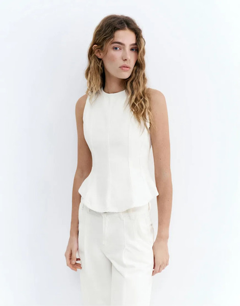  Pull & Bear Denim Peplum Top In White 