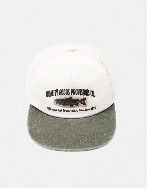  Pull & Bear Embroidered Fish Trucker Cap In Green 