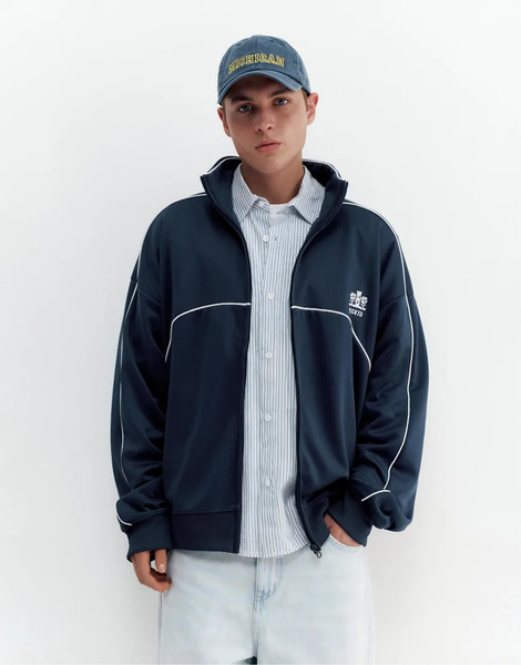  Pull & Bear Embroidered Jacket With Zipper In Navy 