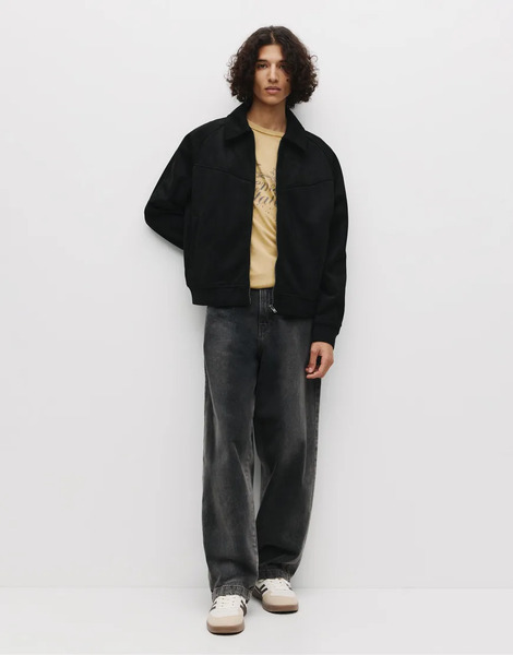  Pull & Bear Faux Suede Trucker Jacket In Black 