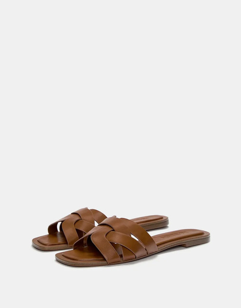  Pull & Bear Flat Crossover Slider Sandals In Brown 