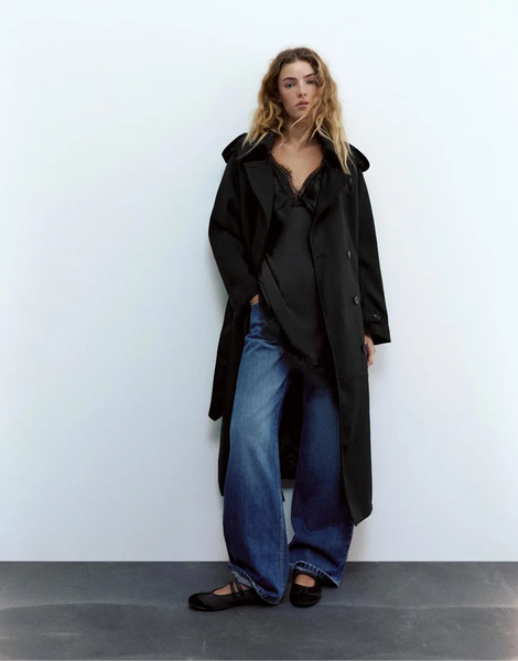 Pull & Bear Fluid Long Trench Coat In Black 