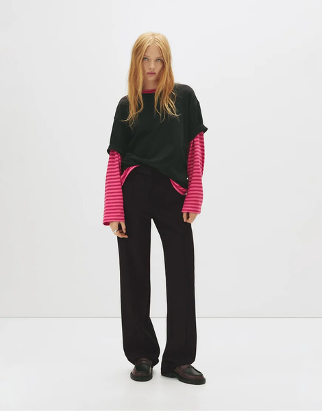  Pull & Bear Formal Pants With Seam Detail In Black 