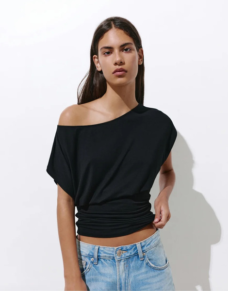  Pull & Bear Gathered Asymmetric Top In Black 