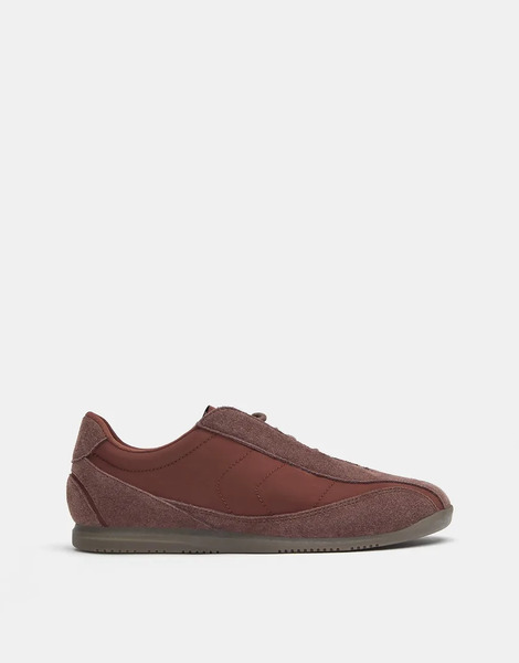  Pull & Bear Gathered Leather Trainers In Burgundy 