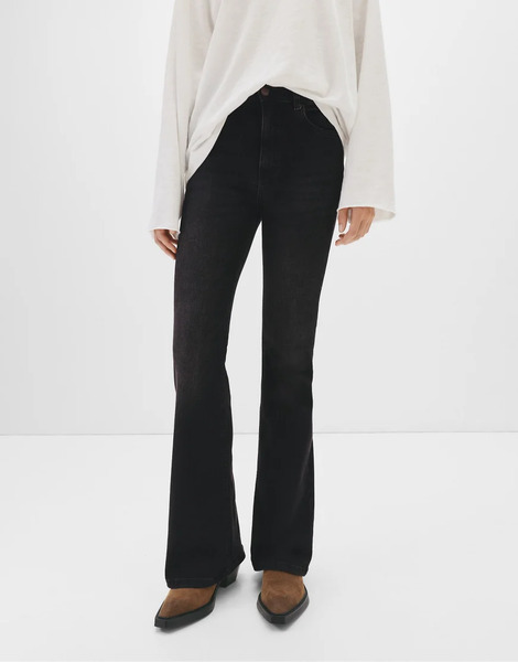  Pull & Bear High Rise Flared Jeans In Black 
