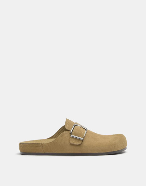  Pull & Bear Leather Buckle Clogs In Sand Multi 