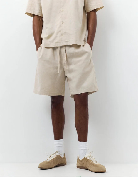  Pull & Bear Linen Blend Shorts In Beige Neutral 