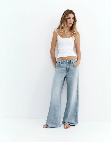  Pull & Bear Loose Oversize Jeans In Sky Blue 