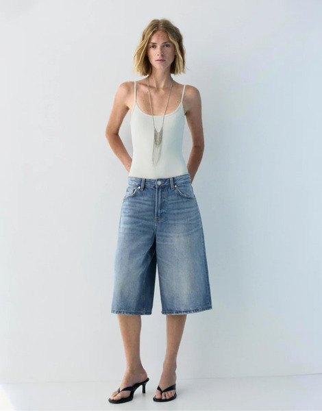  Pull & Bear Low Rise Jorts In Dark Blue 