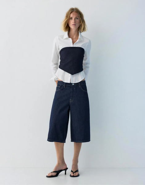  Pull & Bear Low Rise Jorts In Navy 