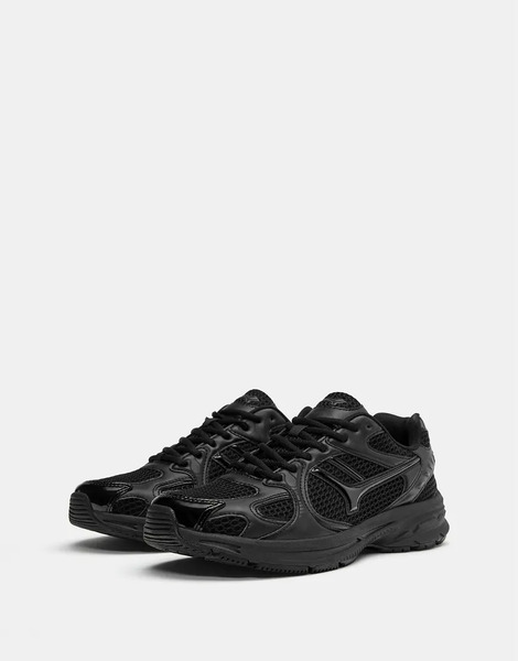  Pull & Bear Multi Piece Trainers In Black 