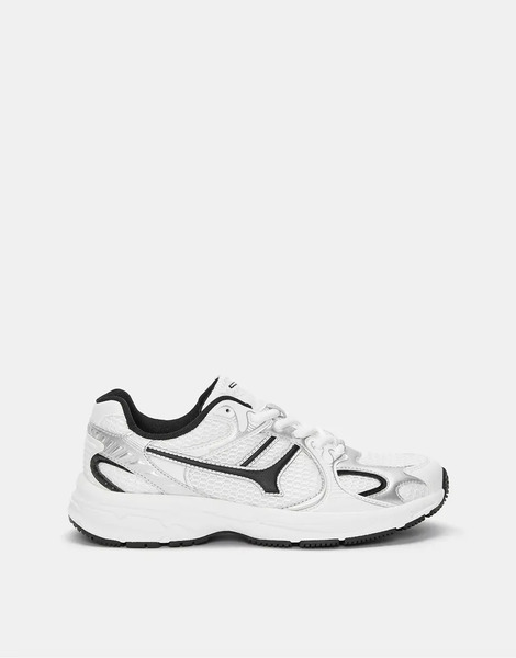  Pull & Bear Multi Piece Trainers In White 