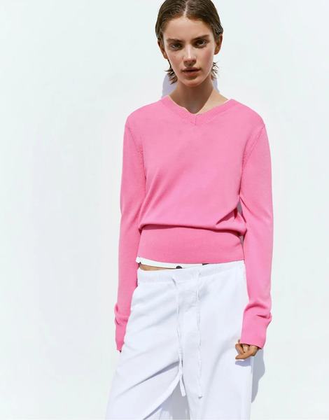  Pull & Bear Pink V Neck Jumper In Pink 
