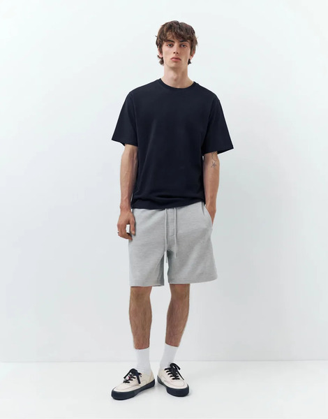  Pull & Bear Piqué Jogger Bermuda Shorts In Grey Marl 