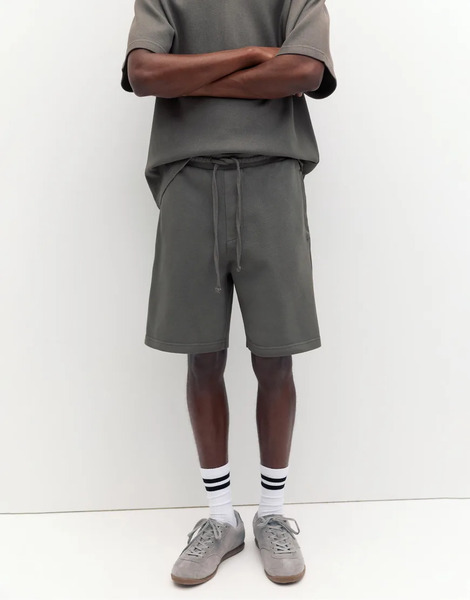  Pull & Bear Piqué Jogger Bermuda Shorts In Grey 