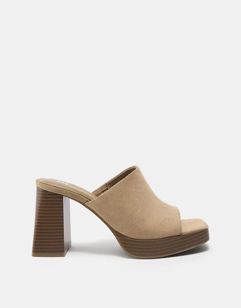  Pull & Bear Platform Mule Heels In Beige Brown 
