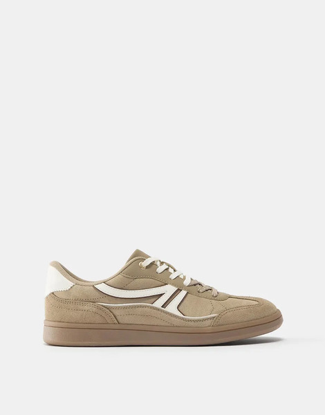  Pull & Bear Retro Lace Up Trainers In Sand Multi 
