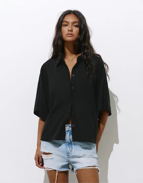  Pull & Bear Short Sleeve Linen Blend Shirt In Black 