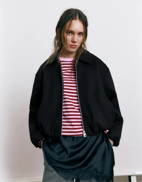  Pull & Bear Soft Balloon Jacket In Black 